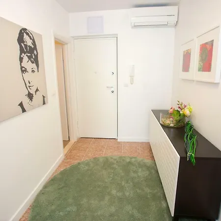 Apartment Viktorija Split